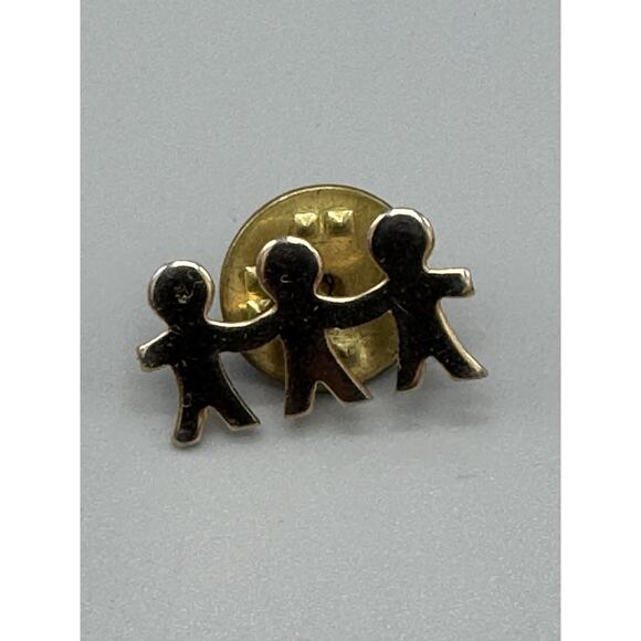 Vintage Gold Colored Three Children Holding Hands Lapel Pin - Picture 1 of 4